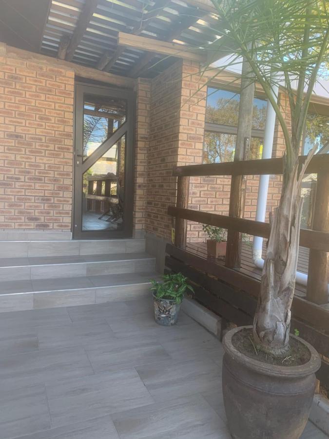 Cycad Stay Mthatha Dış mekan fotoğraf